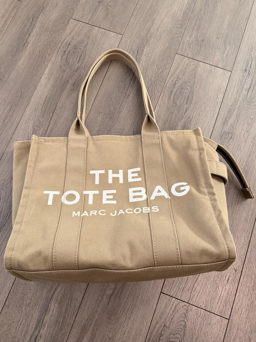 Large Marc Jacobs The Tote Bag